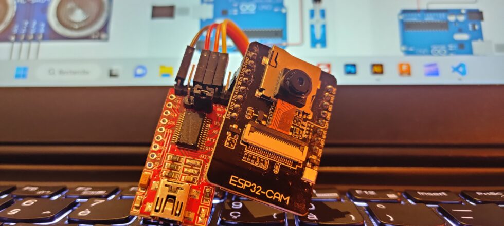 Utiliser l'ESP32-CAM avec l'Arduino IDE - Idehack